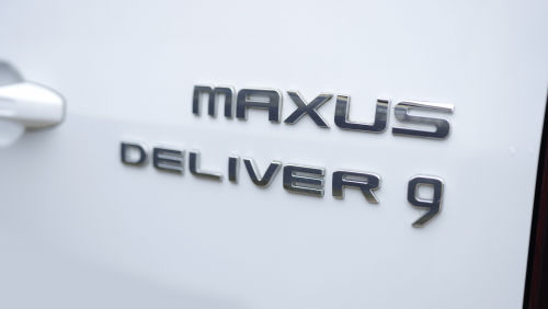 MAXUS E DELIVER 9 LWB ELECTRIC FWD 150kW Chassis Cab 65kWh Auto view 9